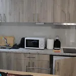 Mina\'S Spacious Studio Apt : June \'23 Renovated